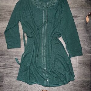 Green Long Sleeve Tunic Top